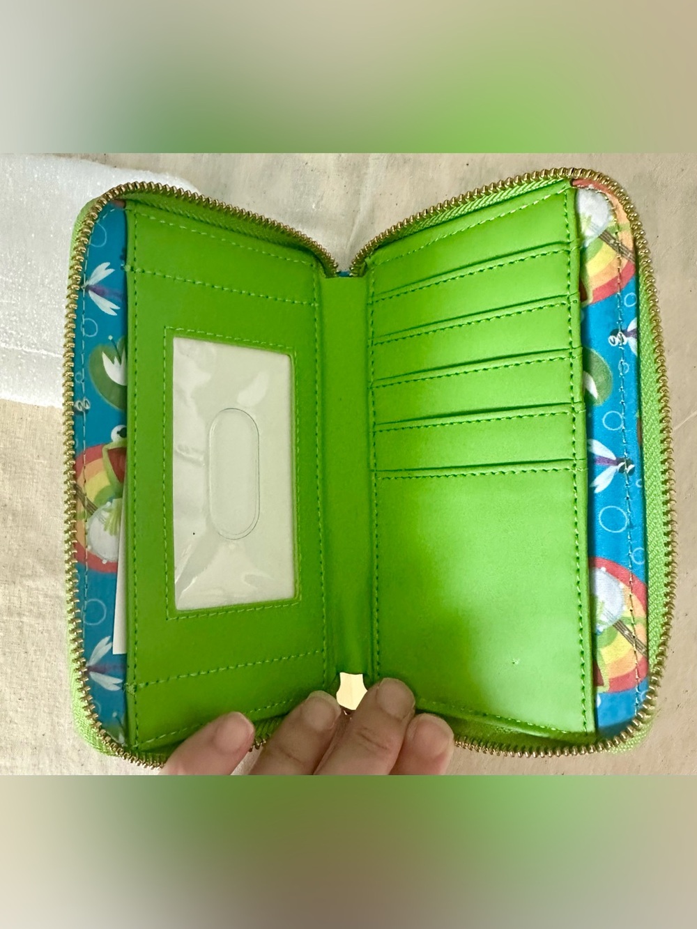 Loungefly Exclusive Muppets Rainbow Connections Mini Backpack & Wallet - Picture 3 of 13